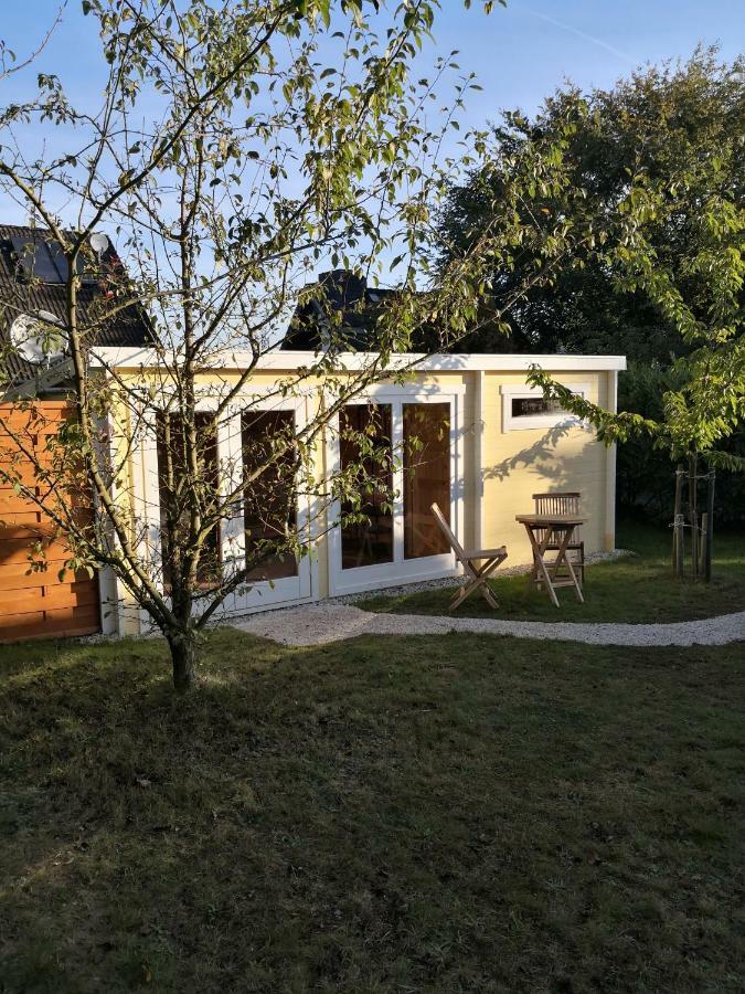 25 Qm Holz Bungalow, Garten-Grill, Gehoben, Optimiert, Massivholzbett Scharbeutz Exterior photo
